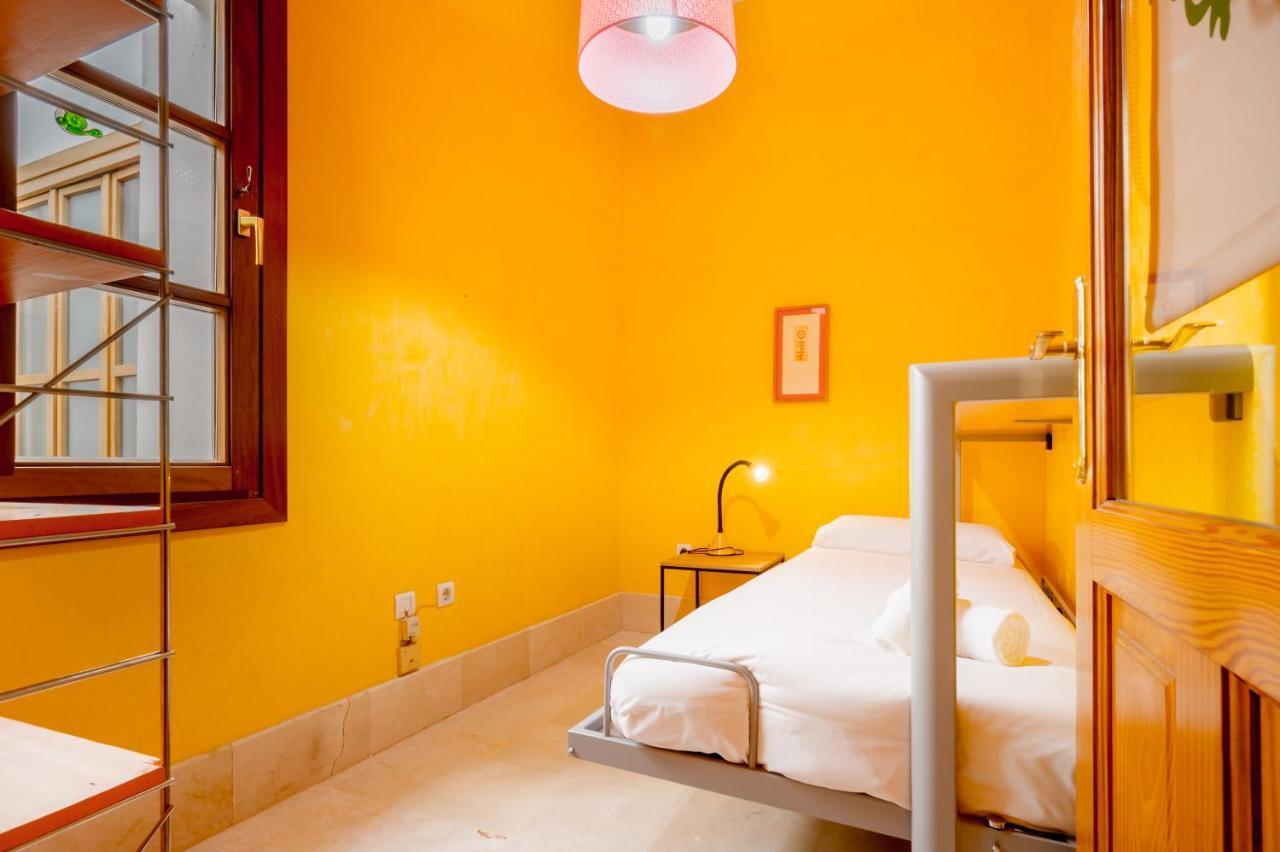 Large And Practic - 3Bd 2Bth- Arenal Apartment Севиля Екстериор снимка